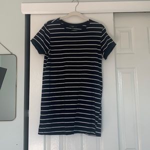Lulus navy stripe t shirt dress